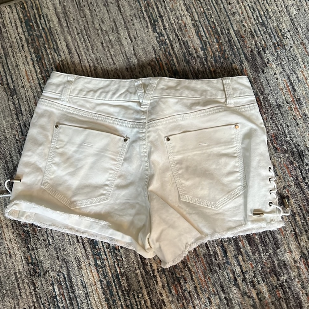 Cache shorts - Picture 2 of 4